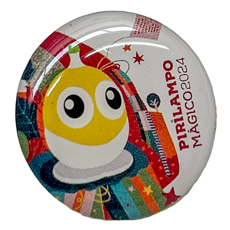 Fotografia do Pin da Campanha Pirilampo Mágico do ano 2024